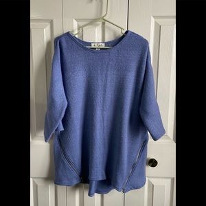SImply Noelle L/XL perrywinkle sweater